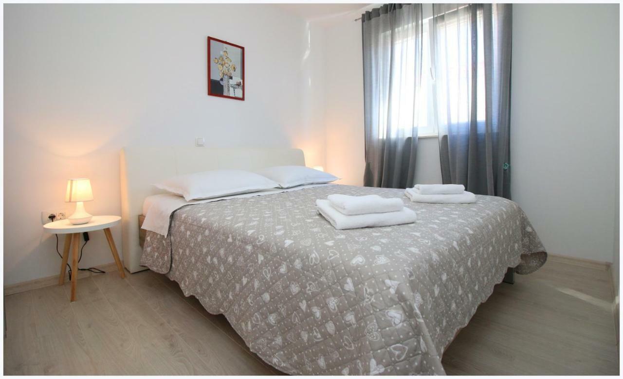 Apartments Silver Beauty Rogoznica  Exterior photo